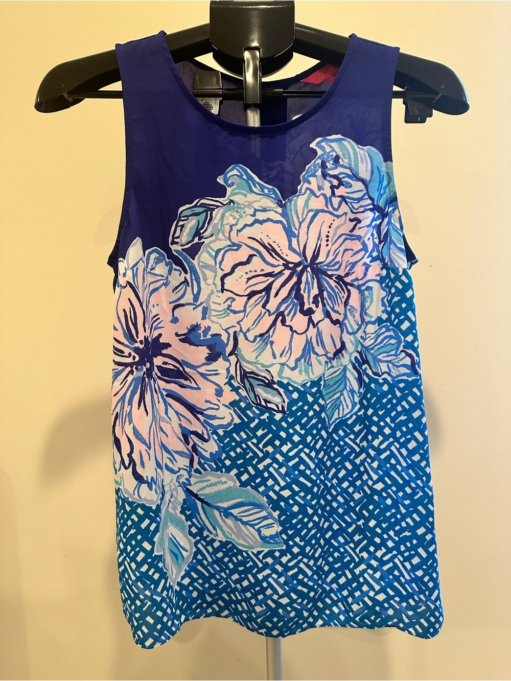 Lilly Pulitzer Iona Sleeveless Top in Plant one on me